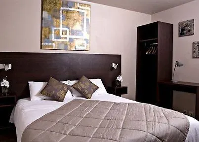 Hotel Et Champigny-sur-marne Noisy-le-Grand